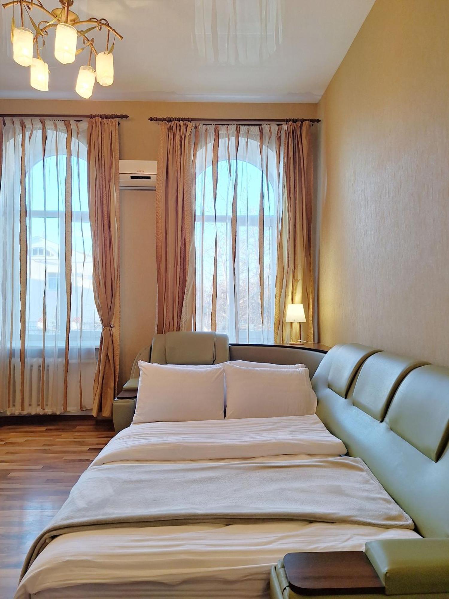 Сапсан-1 Двокімнатна Квартира Мережа Alex Apartments Документи Для Відряджень Poltava Luaran gambar